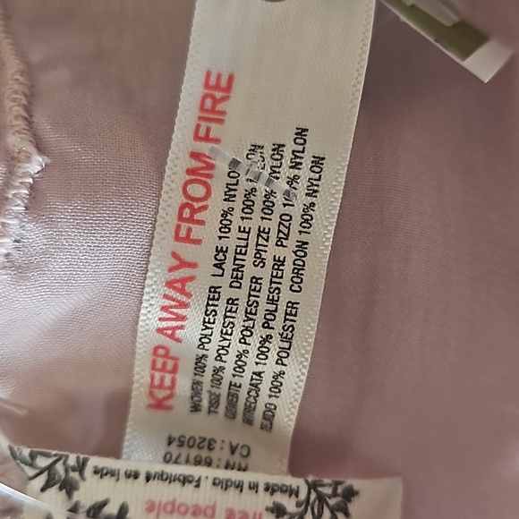 Free People Intimately Women Pink Satin Boho Shimmer  Cami Tank Top Size XS/L - Picture 14 of 15